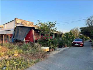 Cần ra gấp lô đất 130m2 thổ vườn ở phước thạnh  giá 1 tỷ 1  cách ql 22 100m