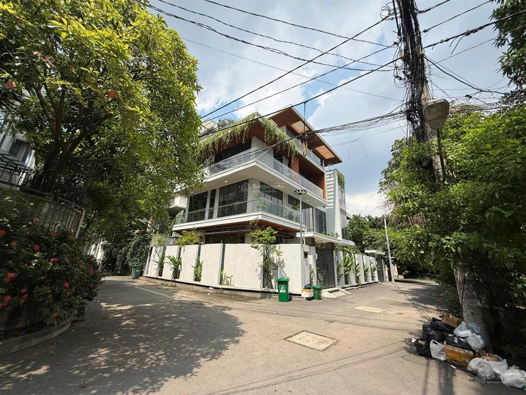 Nhà biệt thự bán gấp tại trần xuân soạn, 46 tỷ, 254 m2, phường tân hưng, quận 7, tp.hcm