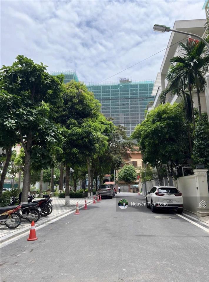 Bán biệt thự vườn đào cạnh tân hoàng minh, view vườn hoa  xây vp, bt  176m2 giá 98.5 tỷ  sổ nét