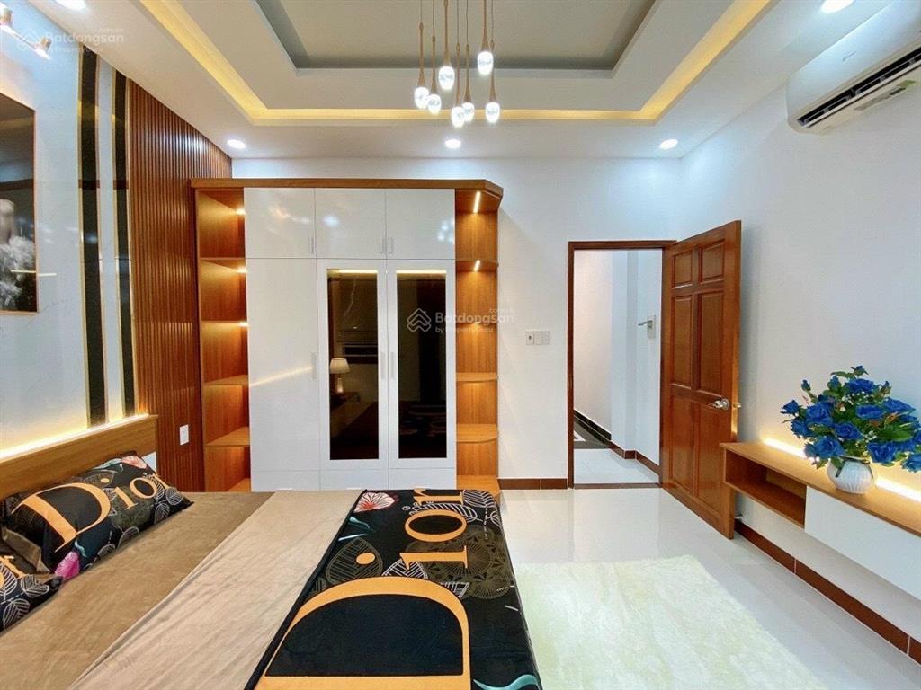 Bán nhà hẻm xe hơi vip 1168 trường sa phường 13 quận phú nhuận, dt 4.5x14m, lửng 3l, giá 15.5 tỷ