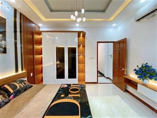 Bán nhà hẻm xe hơi vip 1168 trường sa phường 13 quận phú nhuận, dt 4.5x14m, lửng 3l, giá 15.5 tỷ