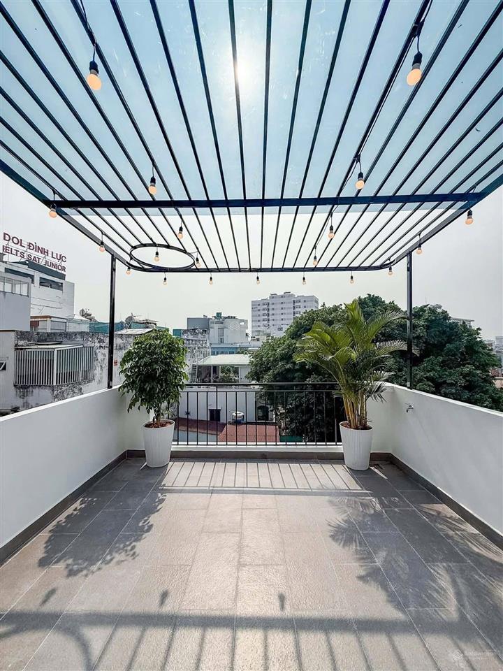 Nhà có ban công 25m2 hiếm khi trống lại  lê quang định, bình thạnh  5.7 tỷ