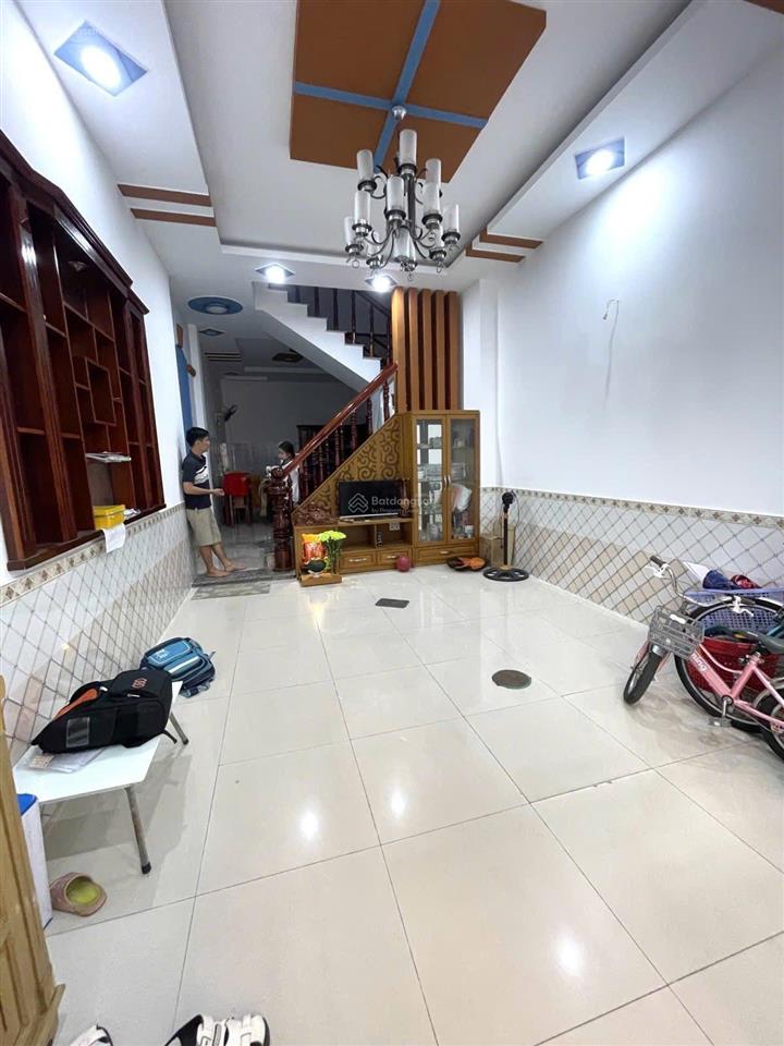 Bán nhà nguyễn văn công p.3 gò vấp  50m2  1 trệt 2 lầu (4pn3wc)  hẻm thông  6.9 tỷ