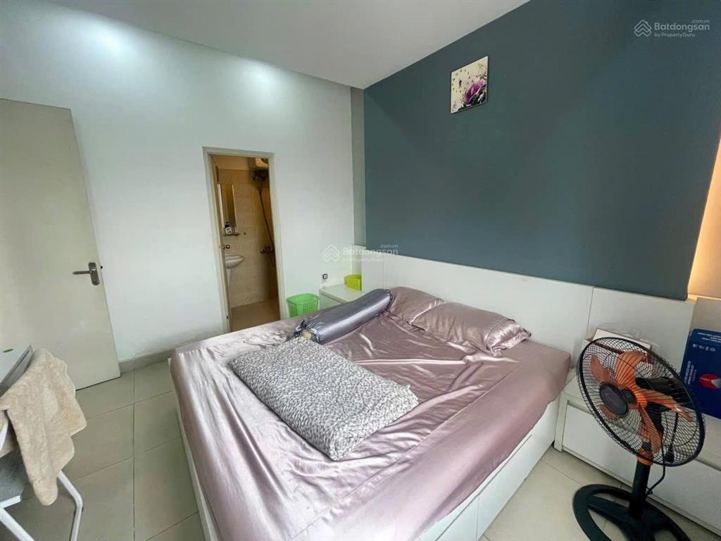 C/c saigon tower, thoại ngọc hầu, tân phú  2p ngủ,69m2, 8tr/th