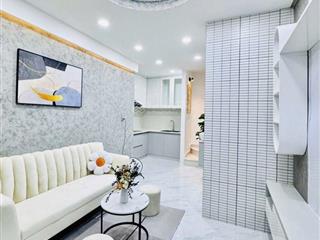 Sát bv ung bứu nơ trang long  bình thạnh  dtsd 40m2  hẻm thoáng an ninh dân trí cao