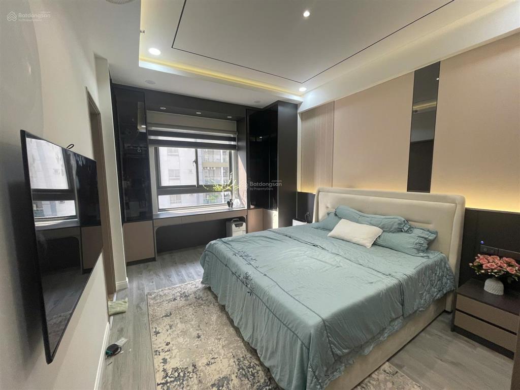 Cần tiền bán nhanh căn hộ dockland sài gòn  116m2  3pn  full nt đẹp cao cấp mới 100%. giá 8,2 tỷ