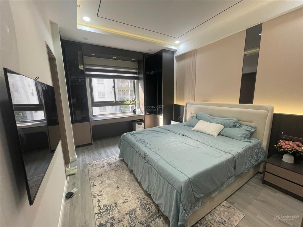 Cần tiền bán nhanh căn hộ dockland sài gòn  116m2  3pn  full nt đẹp cao cấp mới 100%. giá 8,2 tỷ