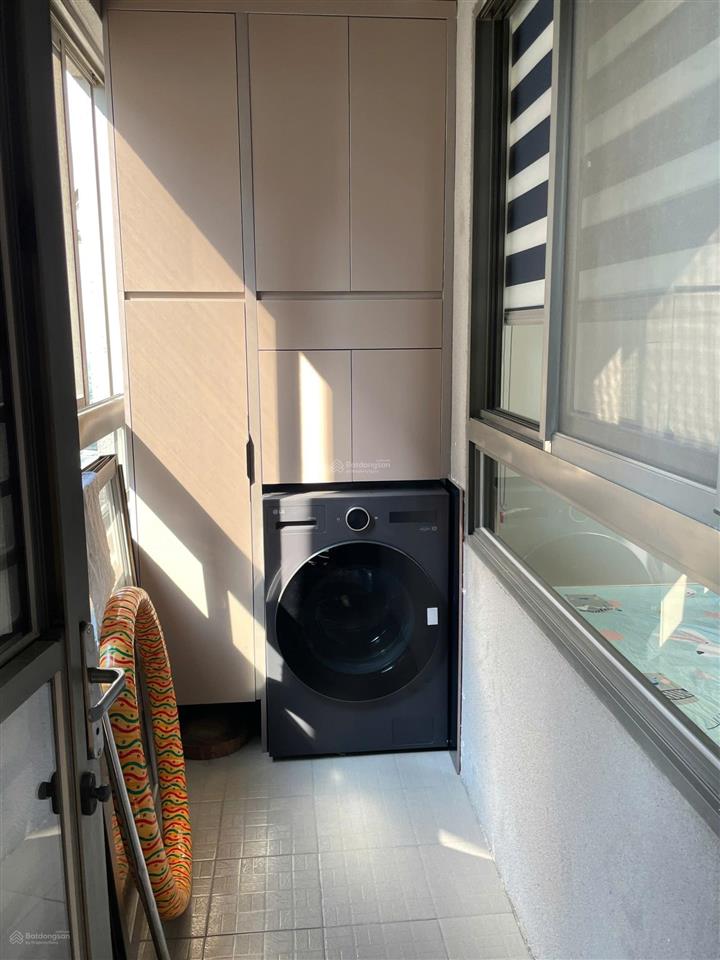 Cần tiền bán nhanh căn hộ dockland sài gòn  116m2  3pn  full nt đẹp cao cấp mới 100%. giá 8,2 tỷ