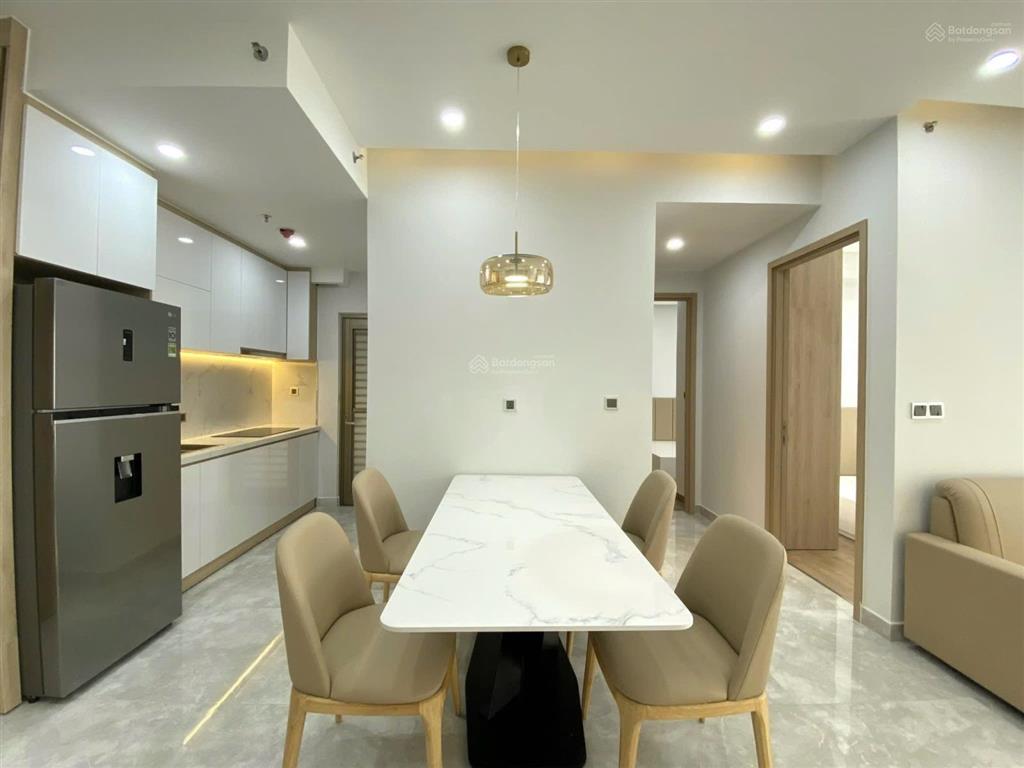 Kẹt tiền bán gấp căn hộ cao cấp midtown m8 phú mỹ hưng  75m2  2pn full nt  giá bán nhanh 9,8 tỷ