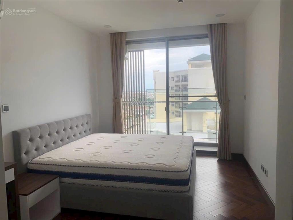 Bán gấp căn hộ 2pn midtown phú mỹ hưng, quận 7  88m2  2pn  full nt  sổ hồng  giá rẻ 9 tỷ