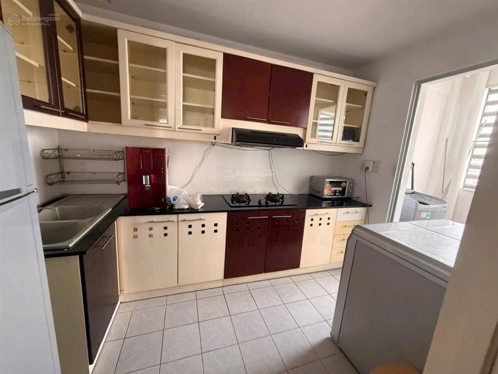 Kẹt tiền bán nhanh căn hộ parkview phú mỹ hưng, quận 7  106m2  sổ hồng 3pn. giá cực rẻ 8.8 tỷ.