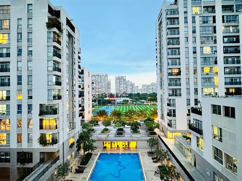 Cần tiền gấp nên muốn bán rẻ căn hộ cao cấp starhill phú mỹ hưng  q7, 87m2, full nt. giá 7.950 tỷ