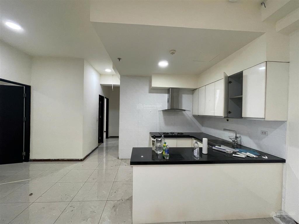 Cần tiền bán nhanh căn hộ cao cấp dockland sài gòn 116m2  căn góc 3pn  sổ hồng giá cực rẻ 6.1 tỷ