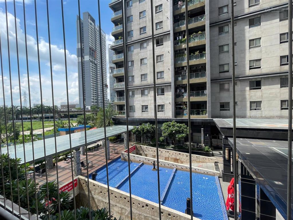 Cần tiền bán nhanh căn hộ cao cấp dockland sài gòn 116m2  căn góc 3pn  sổ hồng giá cực rẻ 6.1 tỷ
