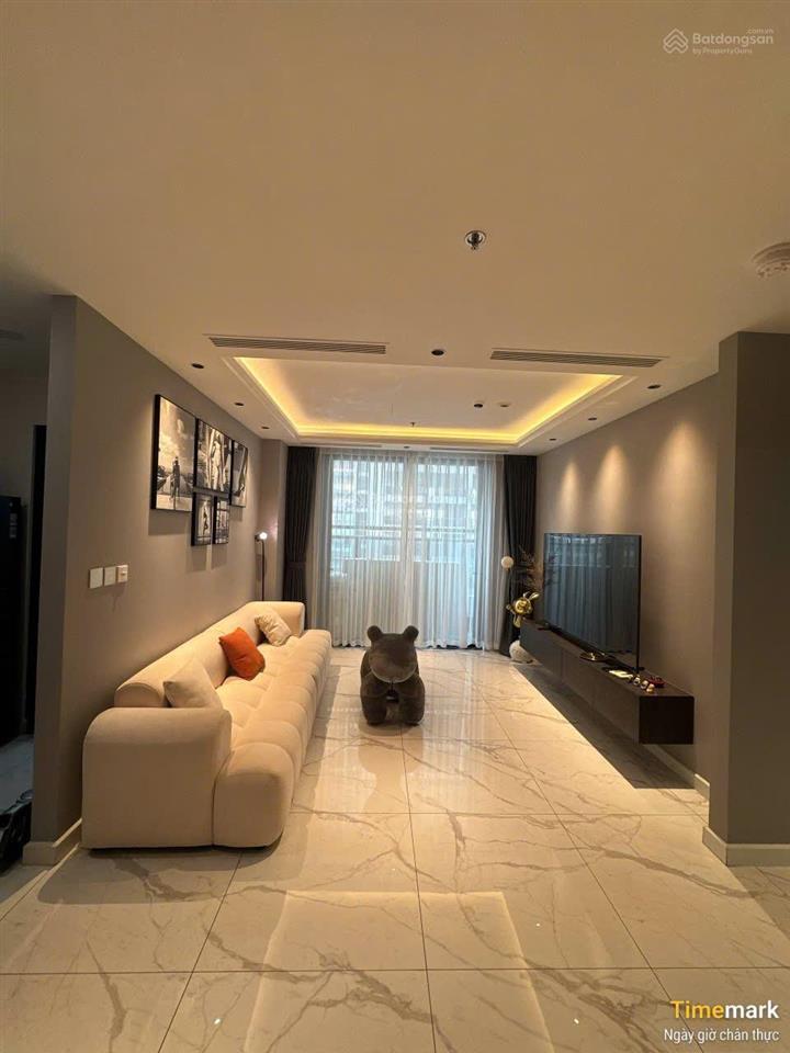 Cần tiền bán nhanh căn hộ cao cấp sunshine sky city  đường phú thuận. 2pn  góc  84m2 giá 6.8 tỷ