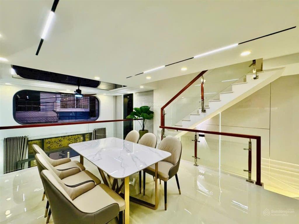 Bán nhà riêng 4pn, 4wc, 55m2, giá siêu hời tại phường 6, gò vấp, hcm