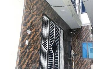 + vị trí nhà cách phố yên sở 60m, ô tô đỗ 10m, ngõ nông thoáng sạch sẽ, dân trí cao. gần trường mầm