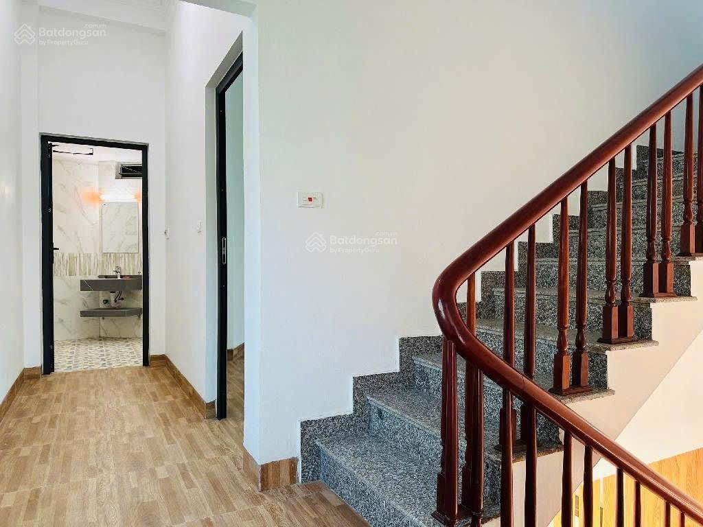 Siêu phẩm song phương 56m2  xây 3 tầng  mặt tiền 5.5m  ngõ thông thoáng  cách ô tô 5m