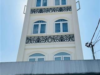 Mặt tiền tlan phú đông chdv 5 lầu 9 phòng thu nhập 26tr/tháng
giá 6.5 tỷ