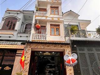 Nhà phố mặt tiền ht 05 nguyễn ảnh thủ dt 4x18 1trệt 3 lầu giá 6,89t