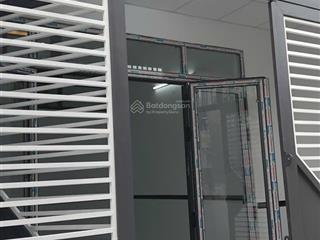 3,7 tỷ nhà 100m ra mặt tiền nguyễn ảnh thủ, dt 5x15m