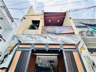 Nhà đẹp rộng vị trí trung tâm gò vấp  ngay trường thcs nguyễn du đường số 8 dt 56m2 shr