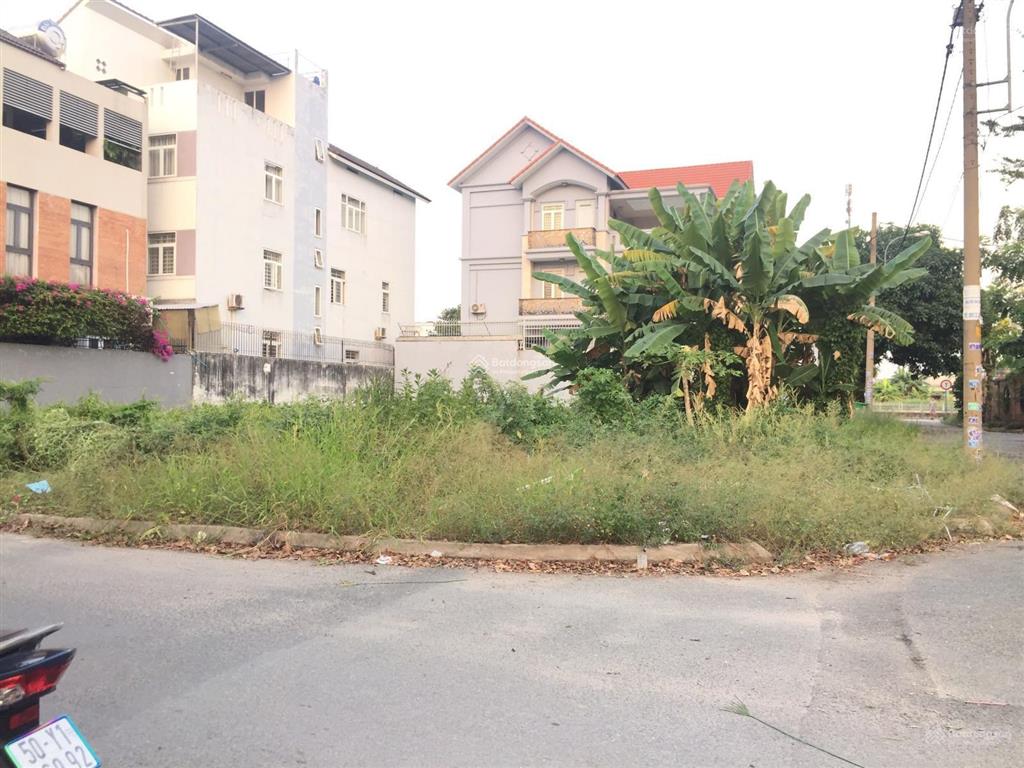 Bán vài miếng đất ngay lái thiêu, bình dương. giá 2 tỷ 160 triệu/80m2. sổ riêng, đường lớn 16m