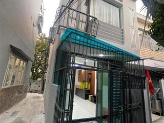 Chính chủ cần bán nhà riêng, giáp lưng công viên 29/3 , 2 mặt kiệt thoáng mát