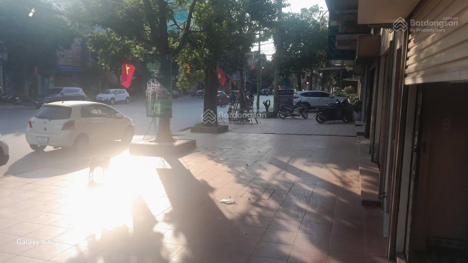 Bán nhà mặt đường đà nẵng ngay ngã 4 bưu điện vạn mỹ, 29 tỷ, 210m2, chính chủ