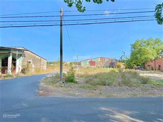 Chính chủ bán đất lô đất ngay suối sâu, trảng bàng. 185m2, shr sang tên ngay, chỉ 700 triệu.