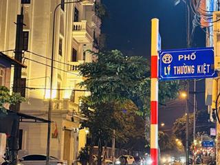 Chính chủnhà mặt phố lý thường kiệt,hđ ,
giấy phép xây 7 tầng cạnh trung tâm hành chính . giá 12 ty