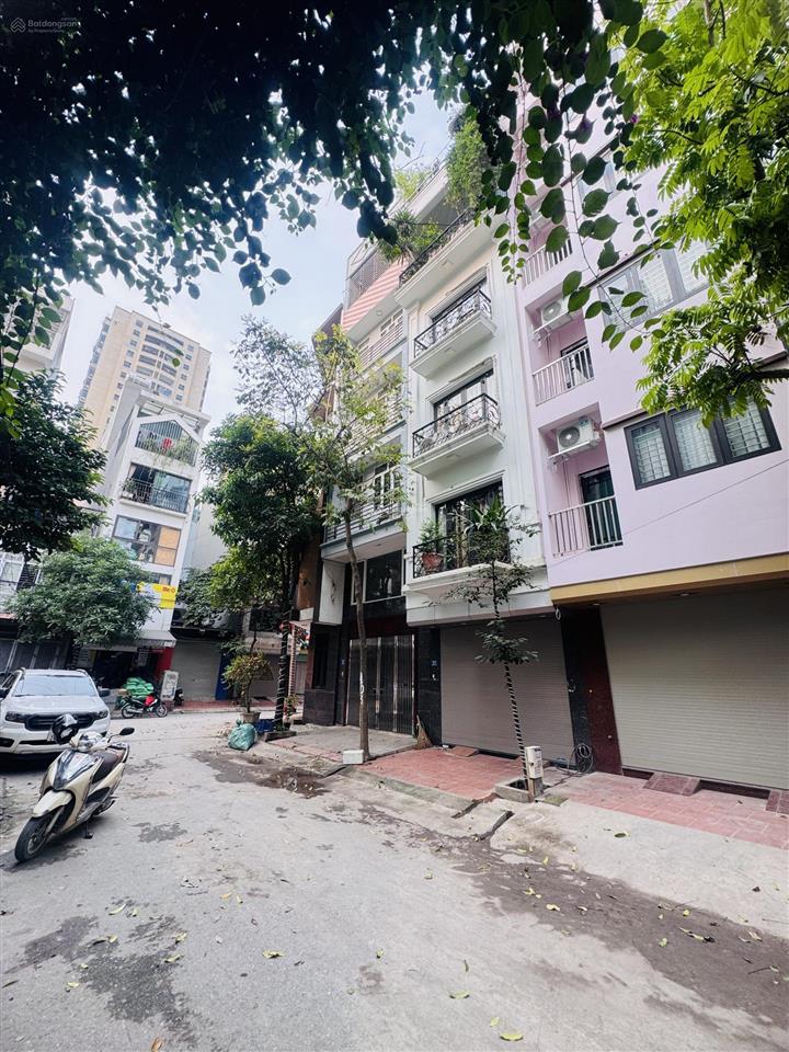 Kđtvăn khê, phân lô vỉa hè  kinh doanh 48m, 5 tầng , mt 4 m giảm 1ty . sát đường đôi văn khê