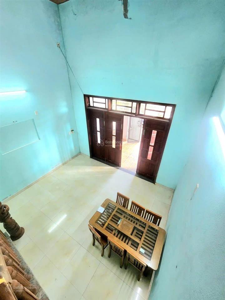 Tôi chính chủ cần bán nhà mặt tiền trương vân lĩnh, hòa hiệp, nam