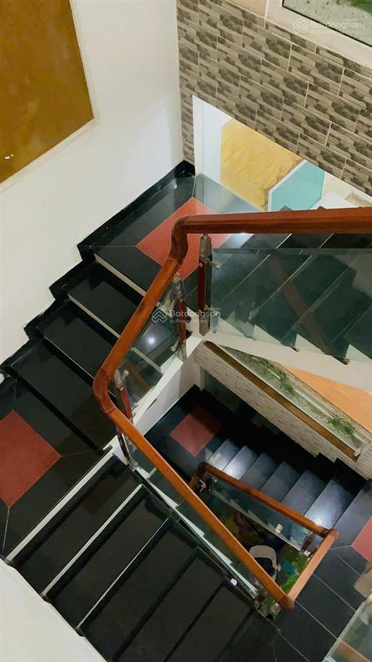 Tôi chính chủ cần bán nhà 3 tầng mặt tiền nguyễn xí, hòa minh, liên chiểu