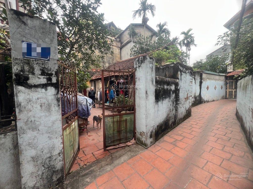 Cổ bi đất vuông đẹp ngõ ô tô gần chợ ubnd trường học