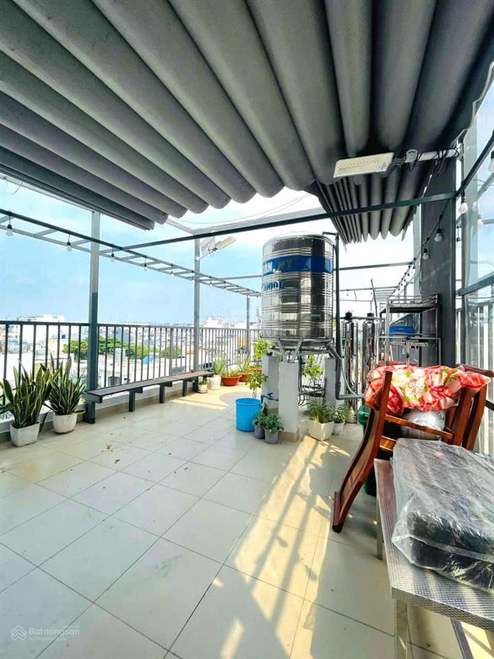 Bán nhà góc hai mặt tiền hẻm xe hơi đường tân quý, p tân sơn nhì, 1 trệt, 1 lửng, 2 lầu, sân thượng