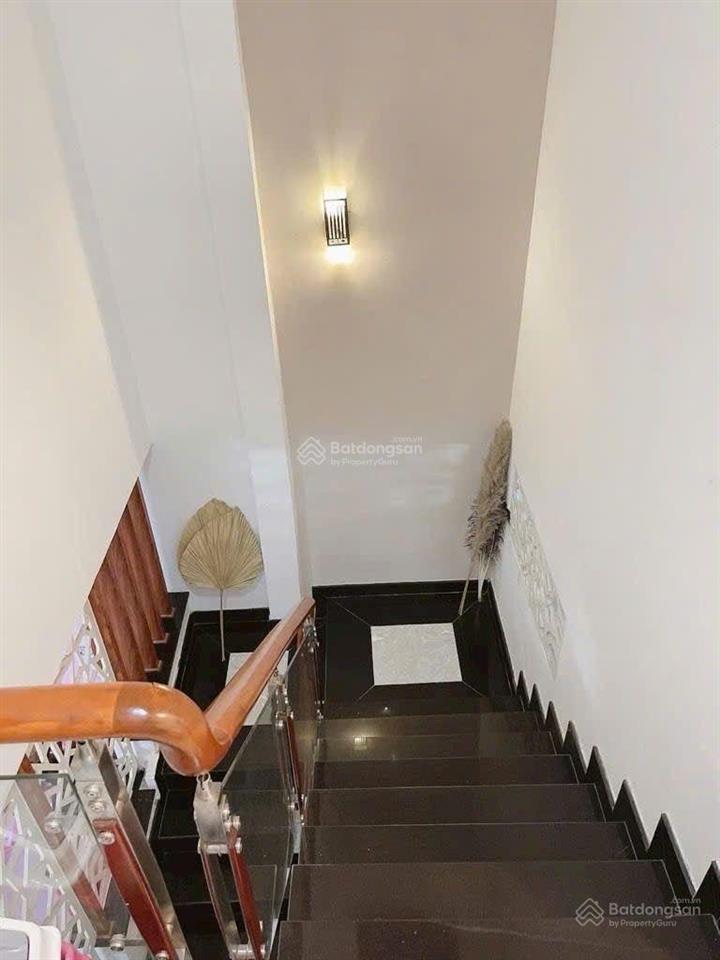 Bán nhà hxh, sát gò dầu  tân phú, 49m2, giá chỉ 6,499 tỷ