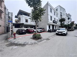 (chính chủ) bán gấp mảnh đất tinh hoa lô góc, mặt phố phúc lợi, 77.2m2  mặt tiền 11m  283tr/m2