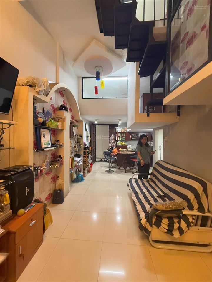 Mặt tiền lê lợi view trung tâm chợ bến thành