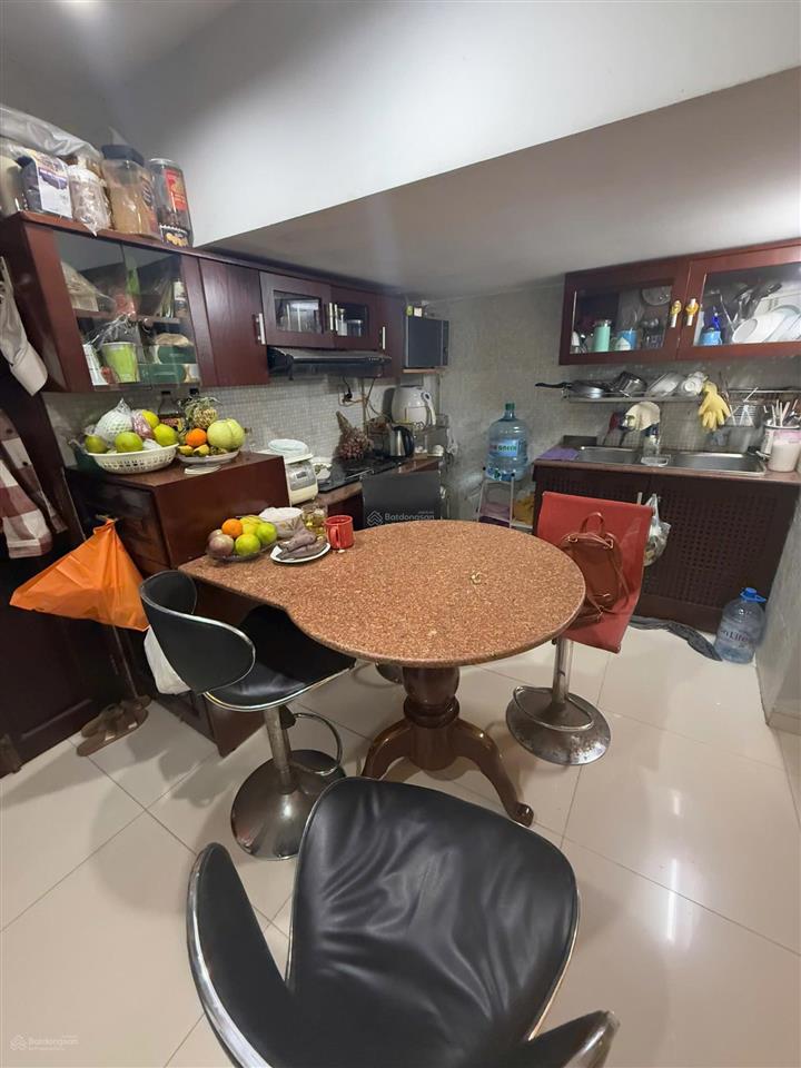 Mặt tiền lê lợi view trung tâm chợ bến thành