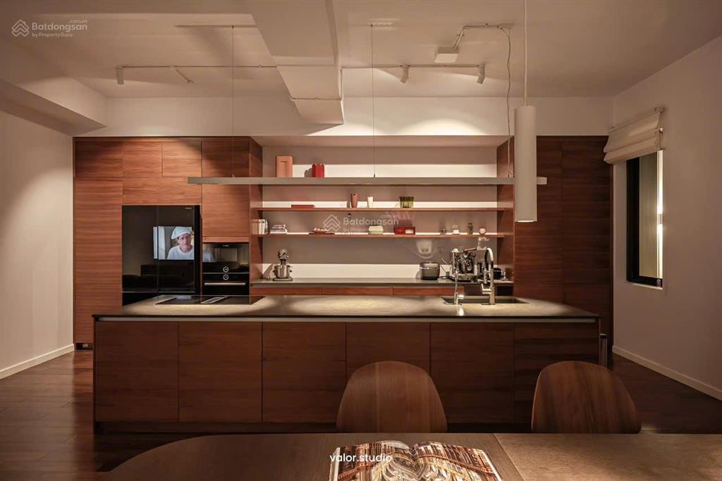 Bán nhanh nhà phố mới hoàn thiện full nội thất 126m2(7x18m) đường 12m thông khu kdc sài gòn mystery