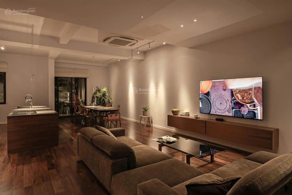 Bán nhanh nhà phố mới hoàn thiện full nội thất 126m2(7x18m) đường 12m thông khu kdc sài gòn mystery