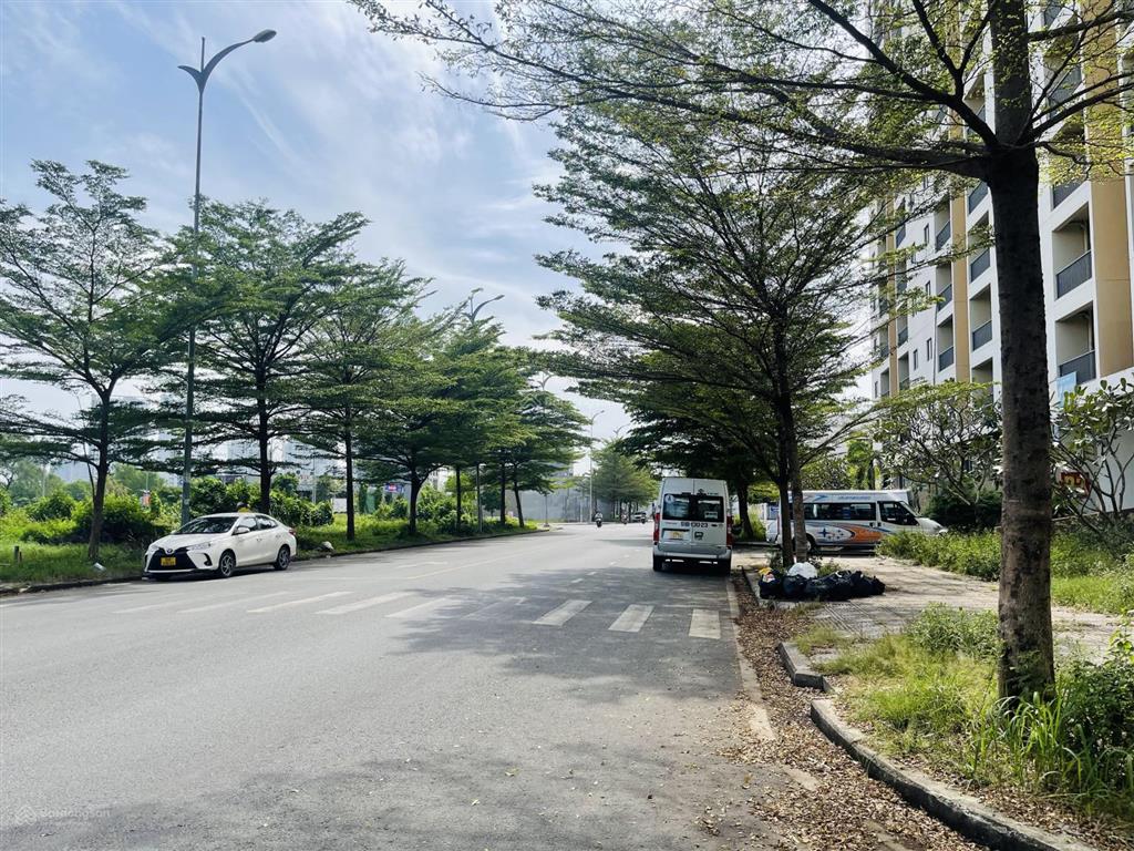Chính chủ cần bán lô đất nền 69.5m (5x13.9m) xây 5 tầng khu tđc bình khánh sổ riêng cá nhân
