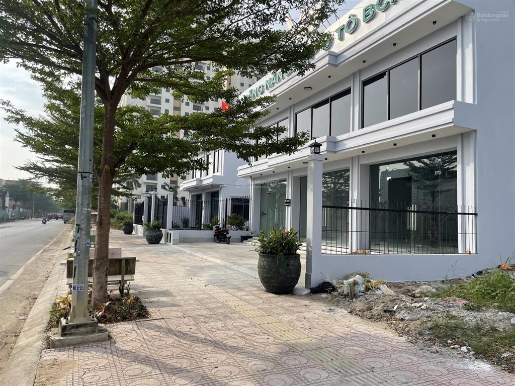 Chính chủ cần bán lô đất nền 69.5m (5x13.9m) xây 5 tầng khu tđc bình khánh sổ riêng cá nhân