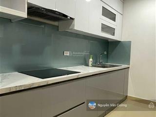 Chính chủ gửi bán căn chung cư center point 85m2 3pn 2wc, sẵn sổ, full nội thất.  0818 340 ***