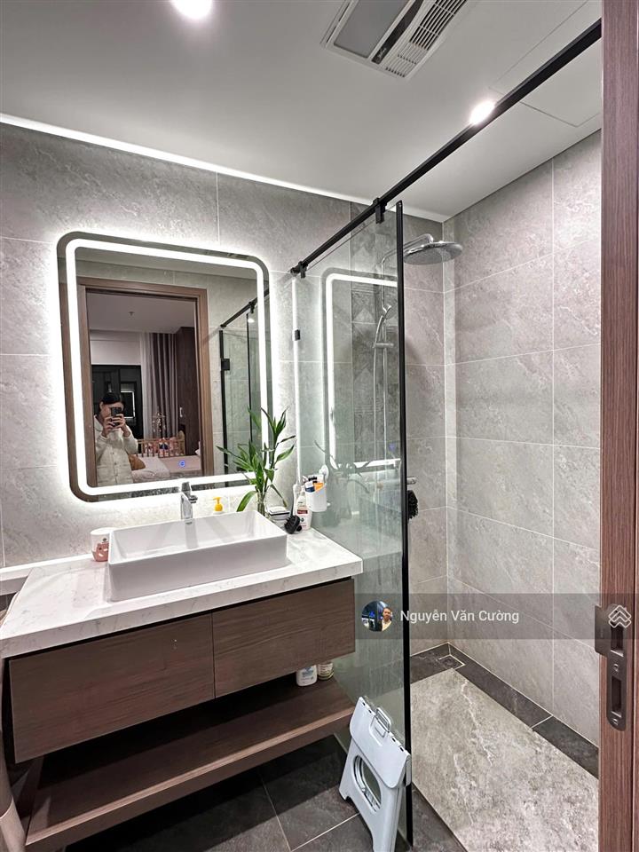 Chính chủ gửi bán căn chung cư 2 ngủ, 72m2, tầng trung chung cư mỹ đình plaza 2,  0818 340 ***