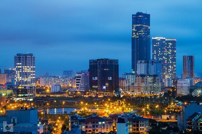 Em bán căn hộ 210m2 4pn 3vs chung cư cao cấp discovery complex  302 cầu giấy.  0818 340 ***