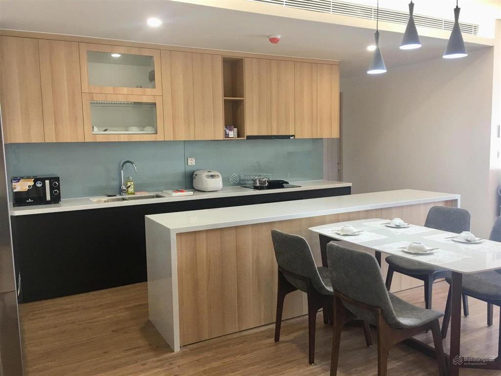 Em cần cho thuê căn hộ chung cư cao cấp sky park resident  tôn thất thuyết.  0818 340 ***