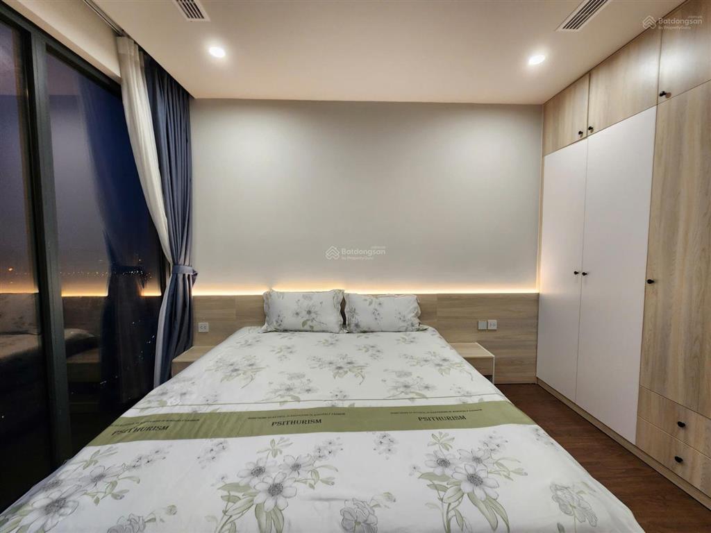 Em cần cho thuê căn hộ chung cư cao cấp sky park resident  tôn thất thuyết.  0818 340 ***
