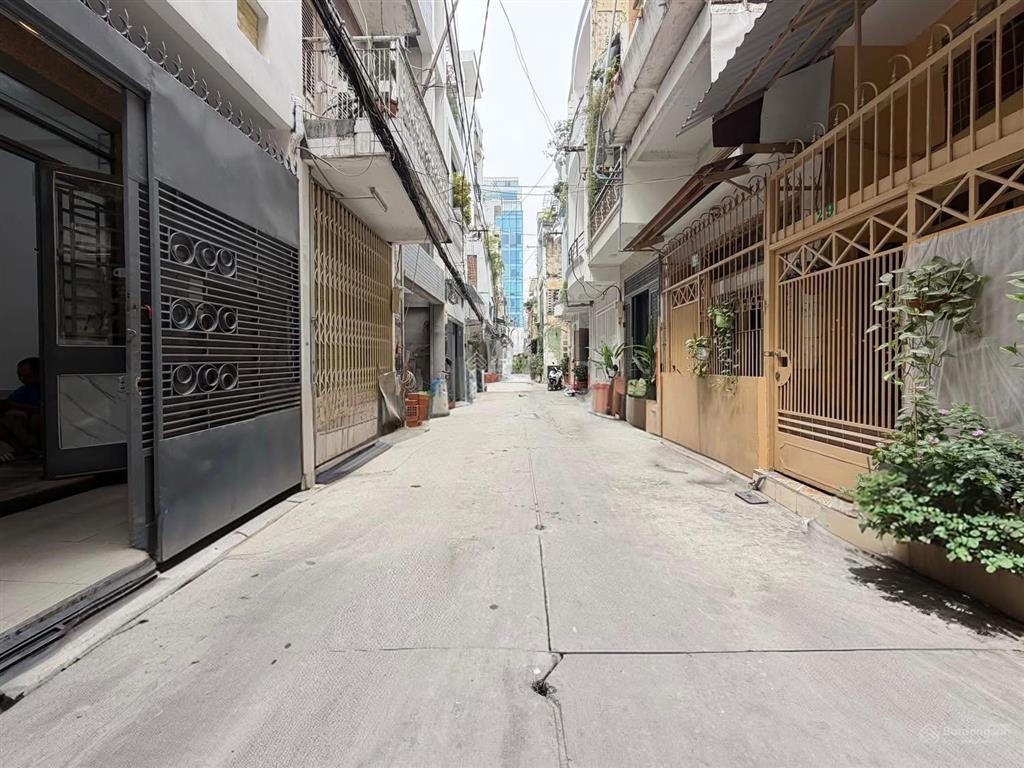 Hxh nguyễn đình chiểu, quận 3  hẻm kinh doanh  1 trục 20m ra mặt tiền  37m2  5 tầng  5pn